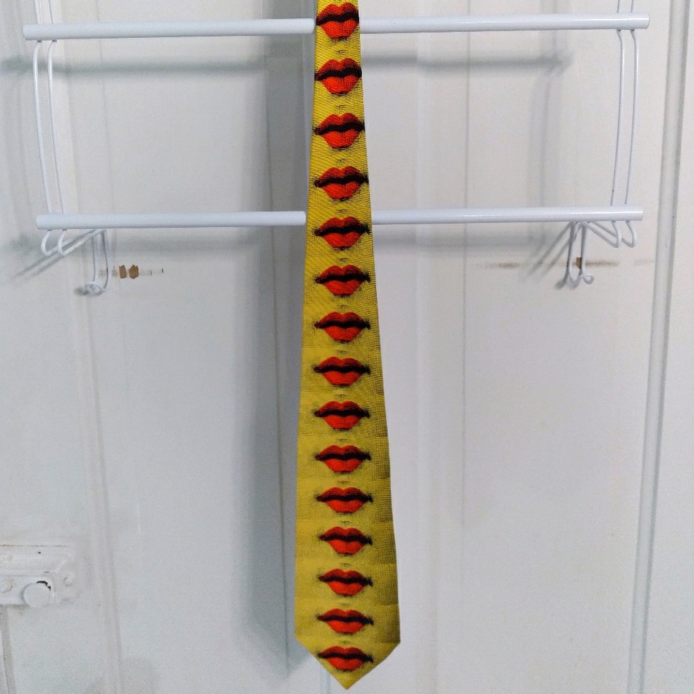 Fornasetti Lips tie
